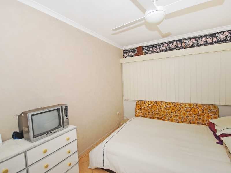 Unit 12/30 Powell Crescent, Coolangatta QLD 4225