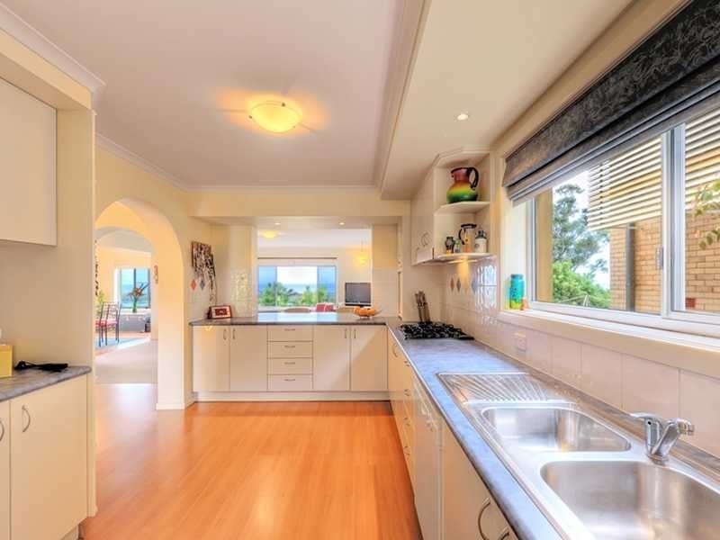 26 Walter Cresent, Banora Point NSW 2486