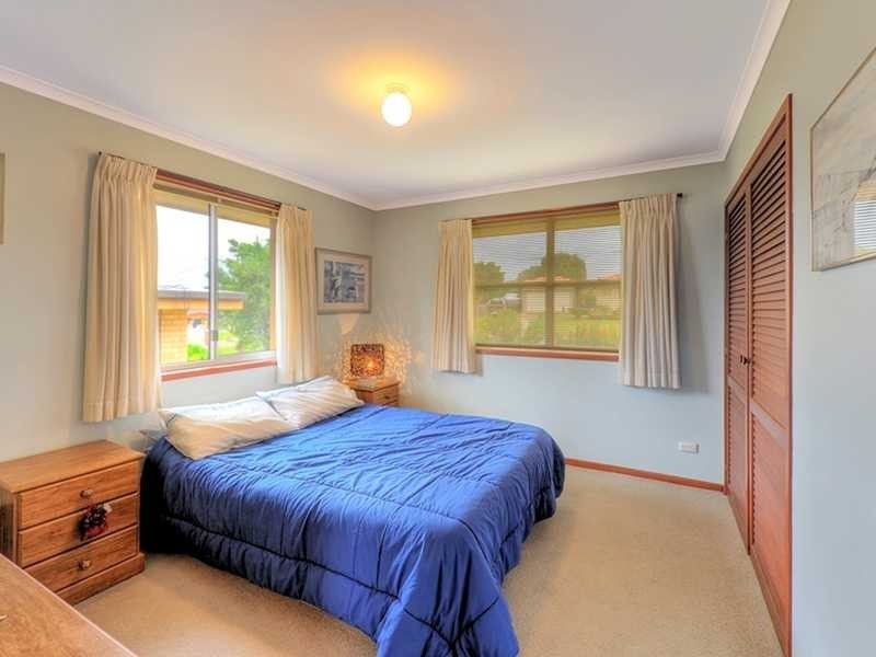 26 Walter Cresent, Banora Point NSW 2486