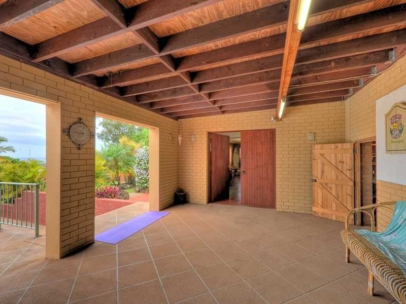 26 Walter Cresent, Banora Point NSW 2486