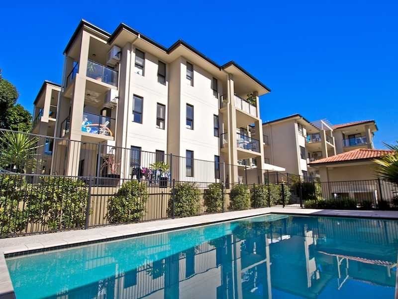 7/111-113 Golden Four Drive, Bilinga QLD 4225