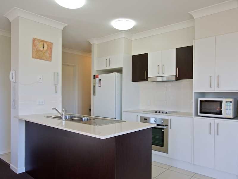 7/111-113 Golden Four Drive, Bilinga QLD 4225