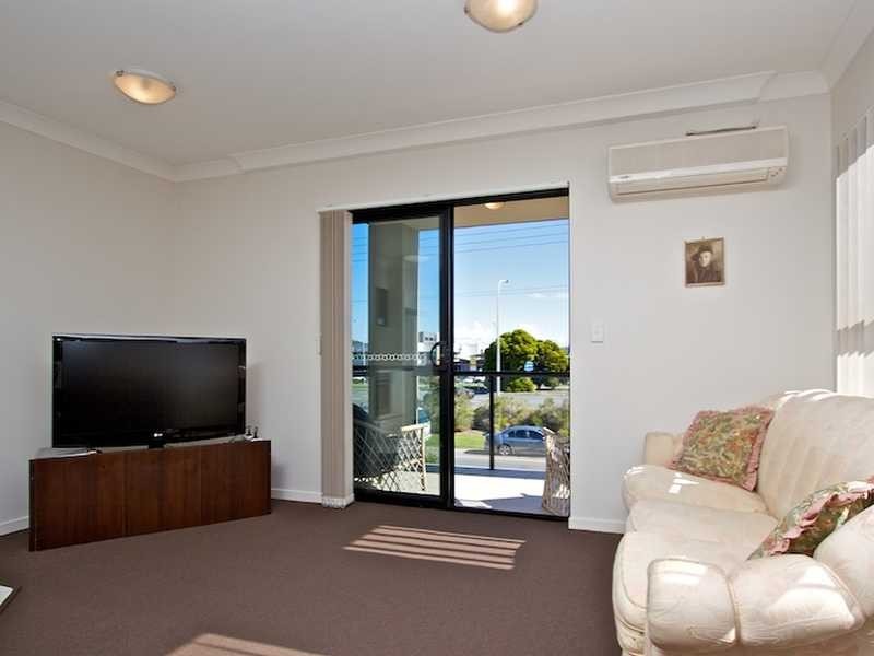 7/111-113 Golden Four Drive, Bilinga QLD 4225