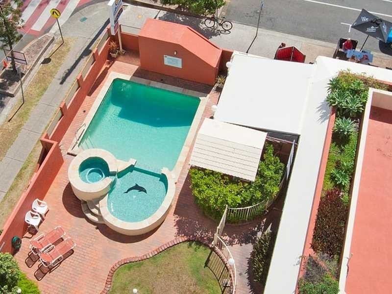 Unit/17/82 Marine Parade, Coolangatta QLD 4225