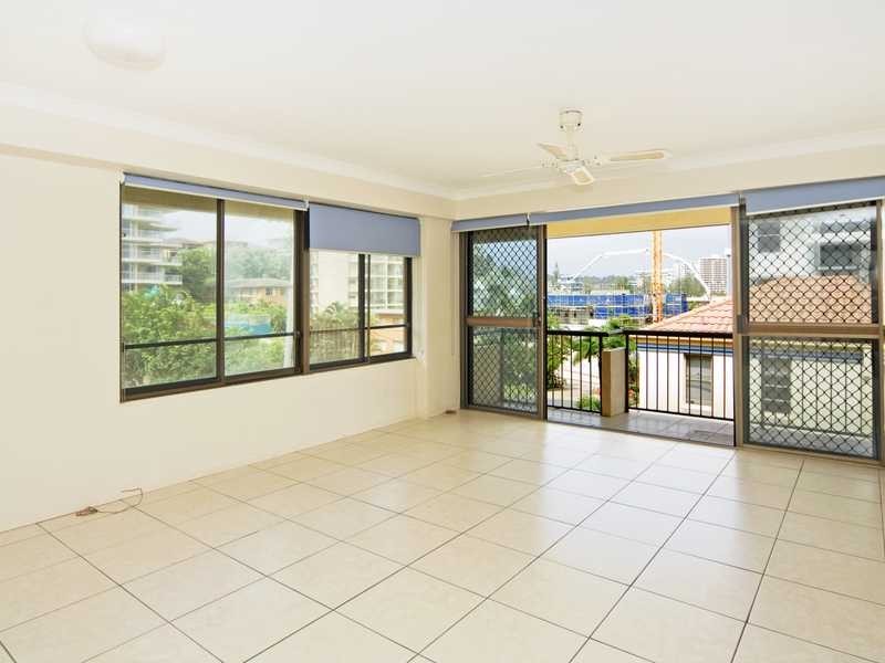 Unit 7/7 Eden Avenue, Coolangatta QLD 4225
