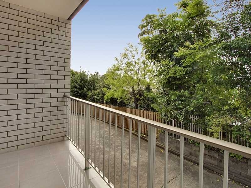 12/28 Miles Street, Coolangatta QLD 4225