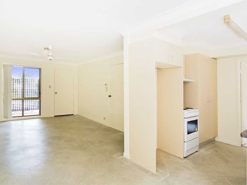 2/148 Kennedy Drive, Tweed Heads West NSW 2485