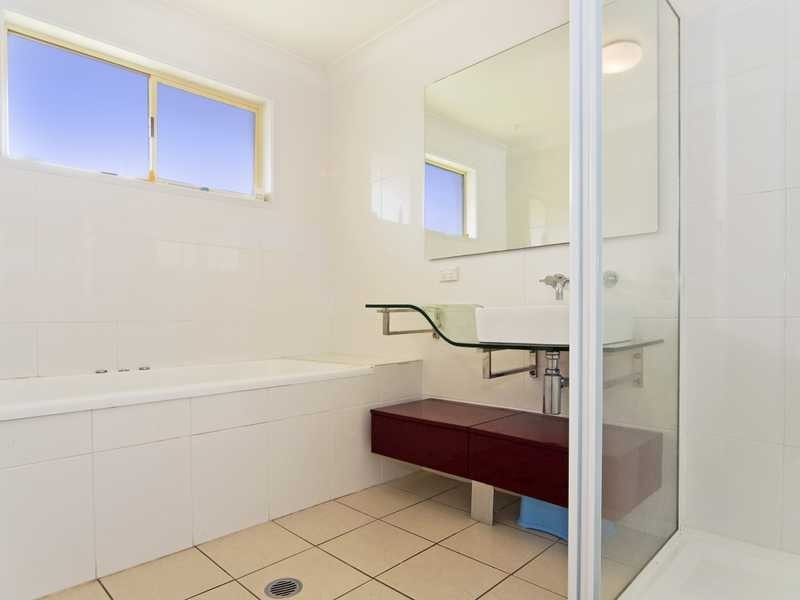 67 Riviera Avenue, Tweed Heads West NSW 2485