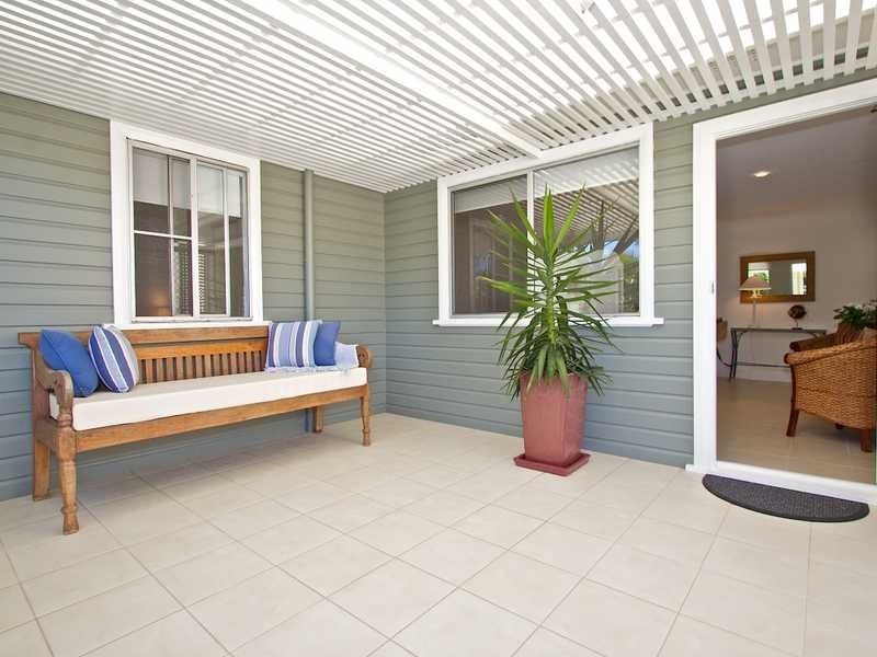 41 Winston Street, Kirra QLD 4225