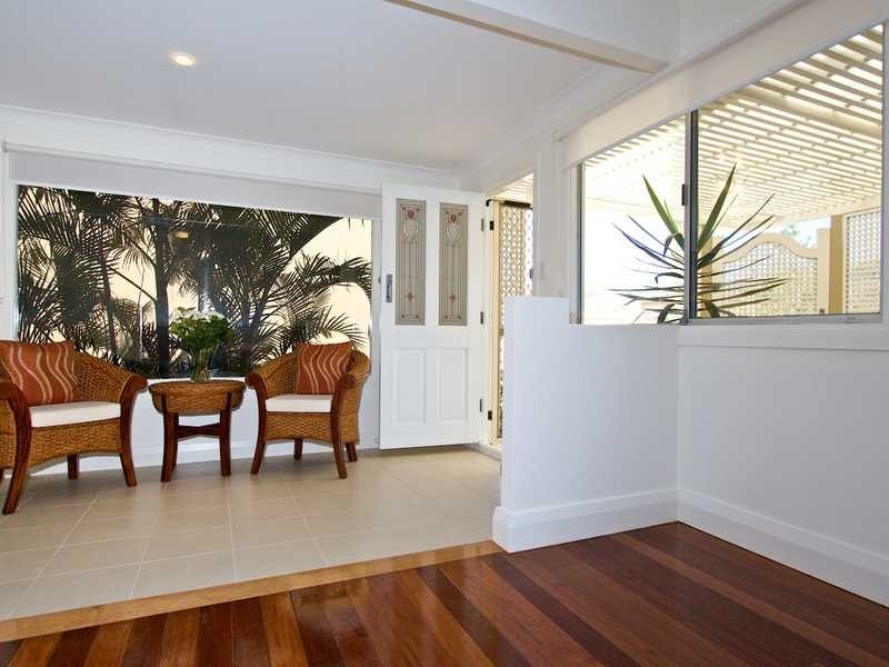 41 Winston Street, Kirra QLD 4225