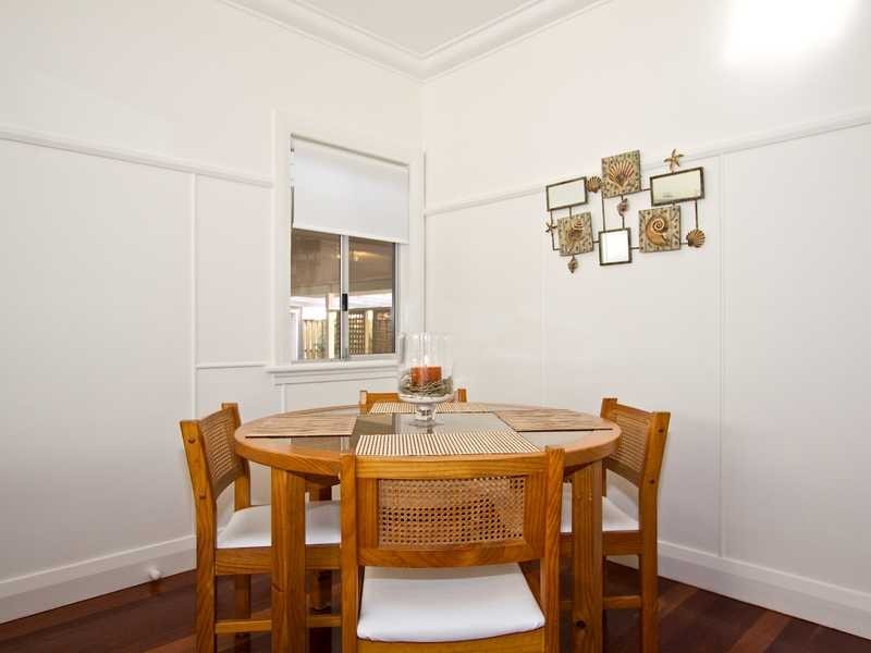 41 Winston Street, Kirra QLD 4225