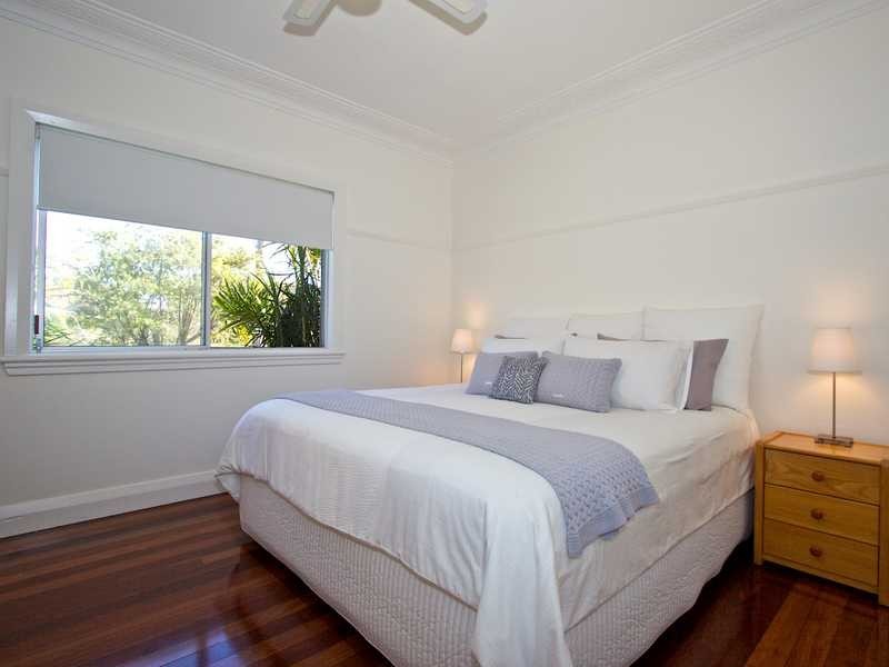 41 Winston Street, Kirra QLD 4225