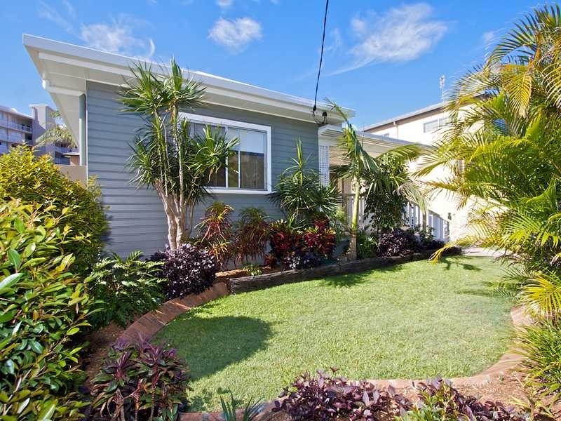 41 Winston Street, Kirra QLD 4225
