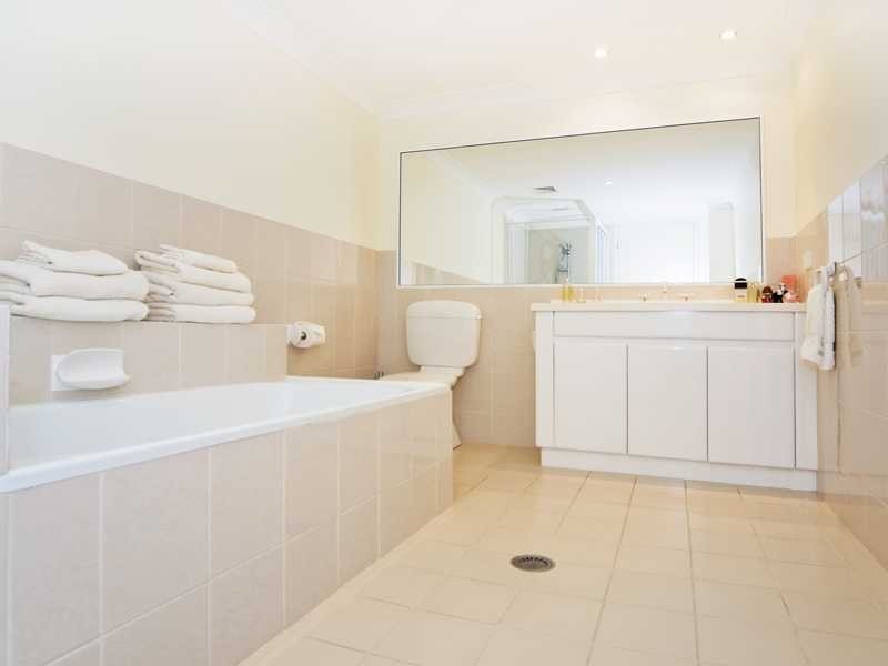 51 Island Drive, Tweed Heads NSW 2485