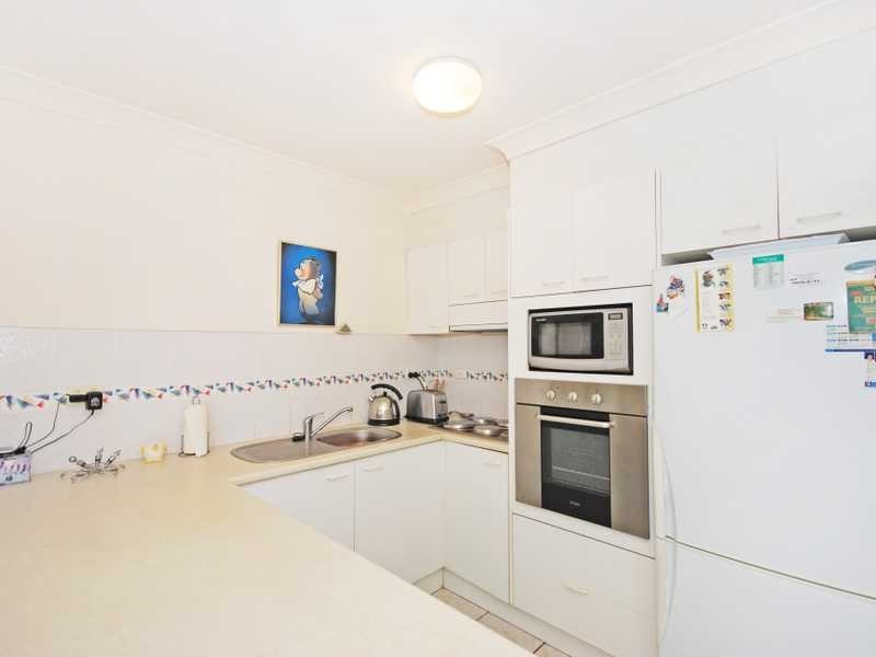 2/20 Binya Avenue, Tweed Heads NSW 2485