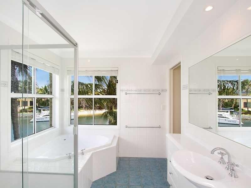 49 Navigators Way, Tweed Heads NSW 2485