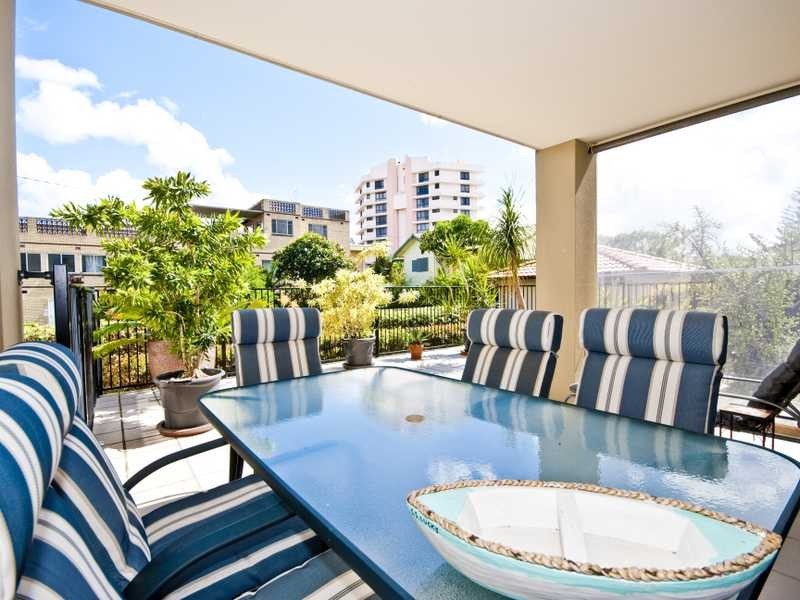 3/111-113 Golden Four Drive, Bilinga QLD 4225