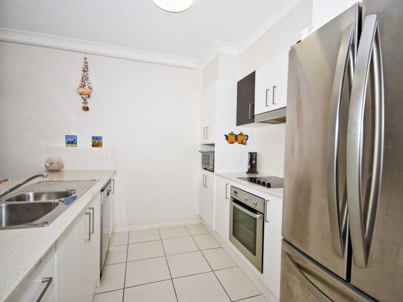 3/111-113 Golden Four Drive, Bilinga QLD 4225