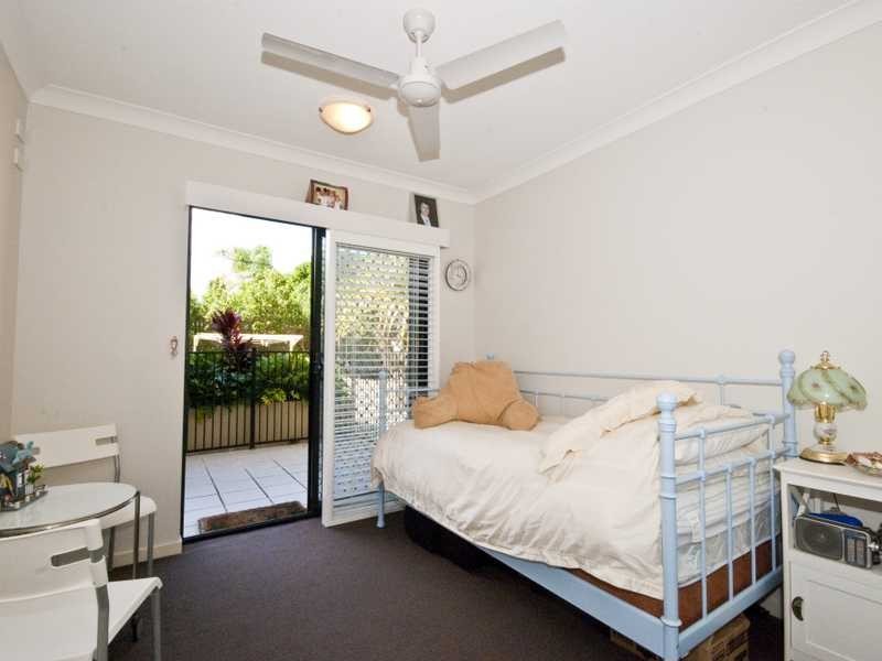 3/111-113 Golden Four Drive, Bilinga QLD 4225