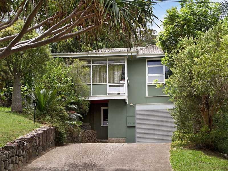33 Ballow Street, Coolangatta QLD 4225