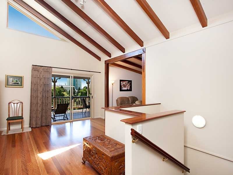 71 Tweed Street, Coolangatta QLD 4225