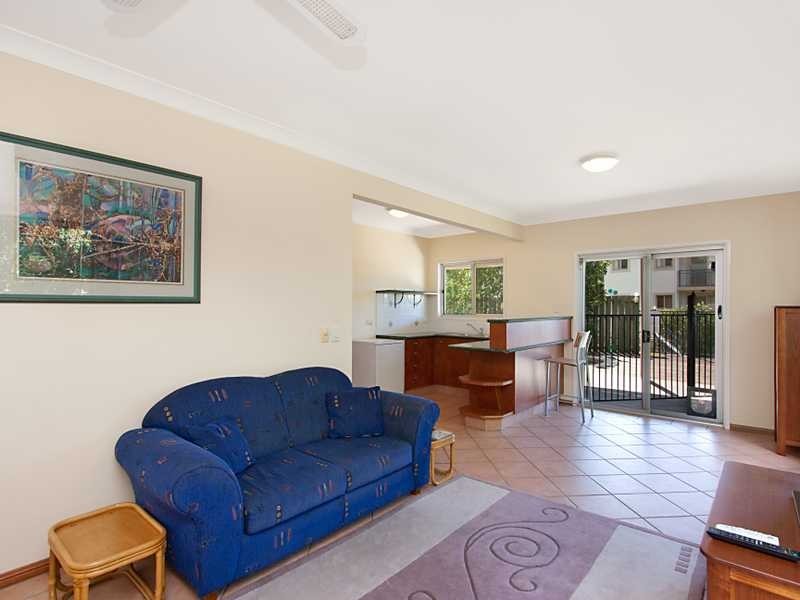 71 Tweed Street, Coolangatta QLD 4225