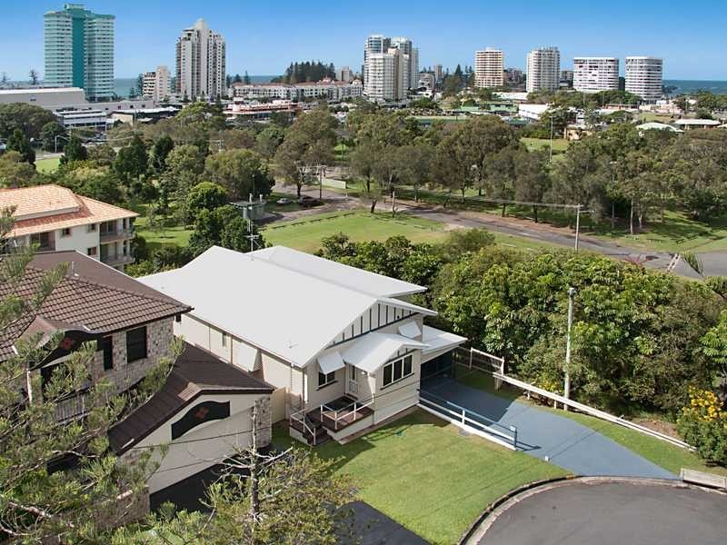 71 Tweed Street, Coolangatta QLD 4225