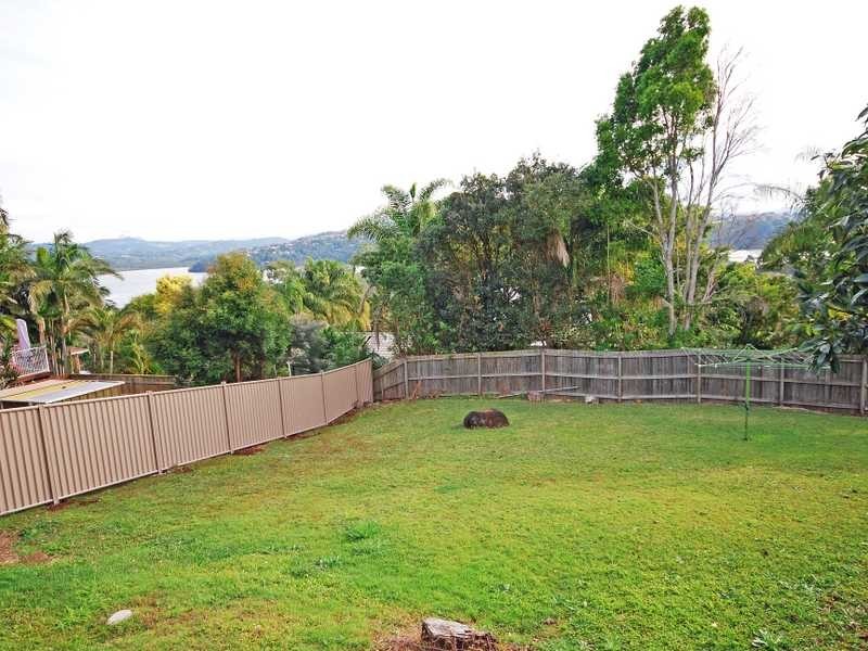 64 Hillcrest Avenue, Tweed Heads South NSW 2486