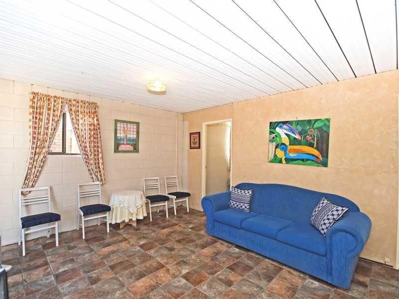 64 Hillcrest Avenue, Tweed Heads South NSW 2486