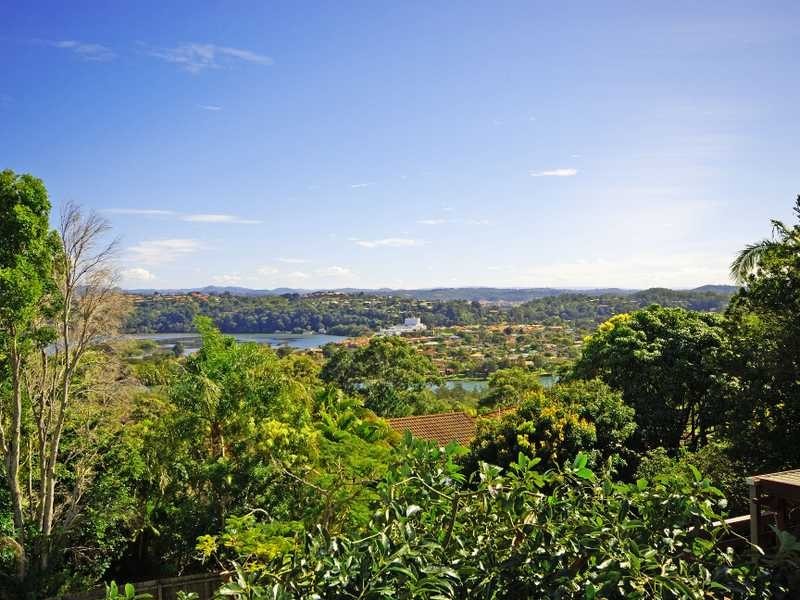 64 Hillcrest Avenue, Tweed Heads South NSW 2486