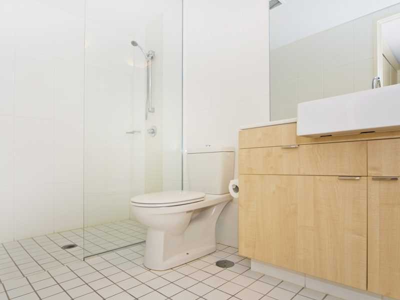 Apartment 806/3 McLean Street, Coolangatta QLD 4225