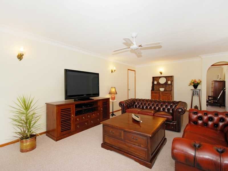 2/1 Bambaroo Crescent, Tweed Heads NSW 2485