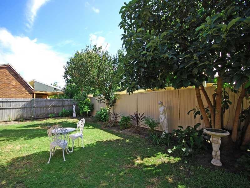 2/1 Bambaroo Crescent, Tweed Heads NSW 2485