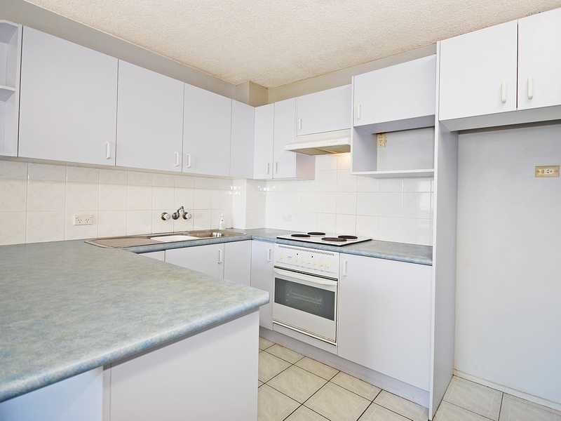 Unit 6/28-30 Lanham Street, Coolangatta QLD 4225