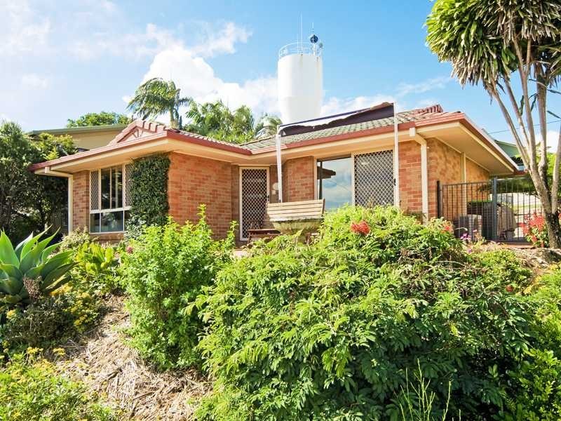73 Hillcrest Avenue, Tweed Heads South NSW 2486