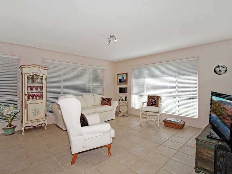 2/40 Cashel Crescent, Banora Point NSW 2486