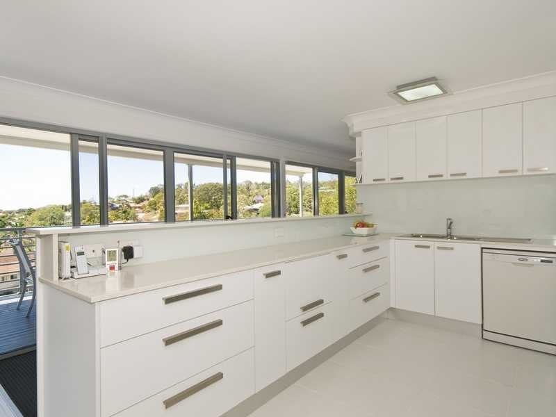 6 Elowra Court, Tugun QLD 4224