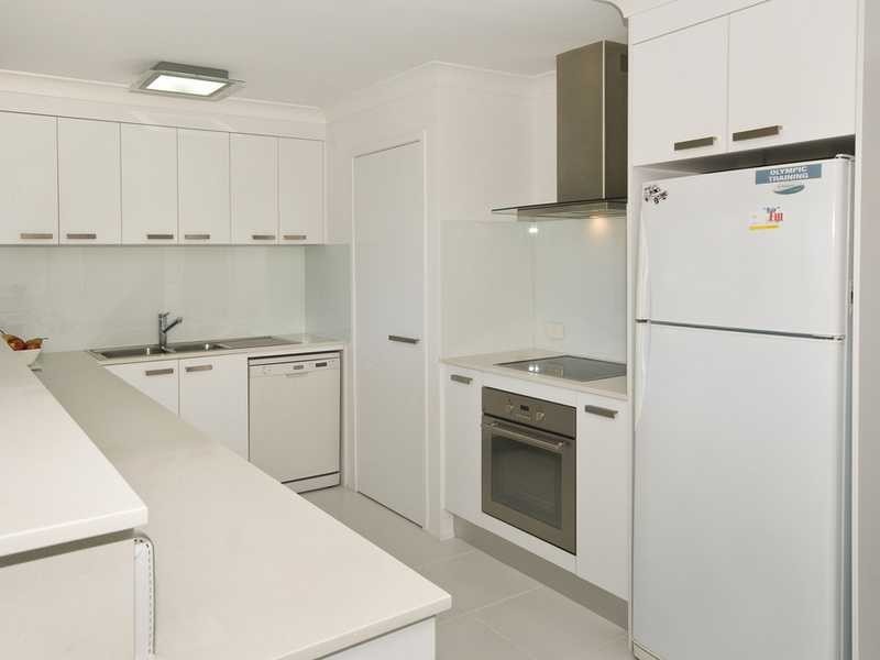 6 Elowra Court, Tugun QLD 4224