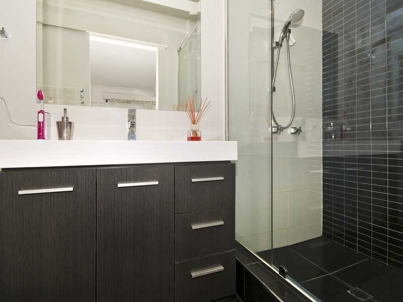6 Elowra Court, Tugun QLD 4224