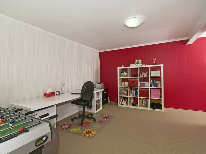 6 Elowra Court, Tugun QLD 4224