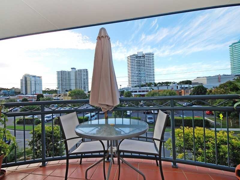 Unit 10/16 Dutton Street, Coolangatta QLD 4225
