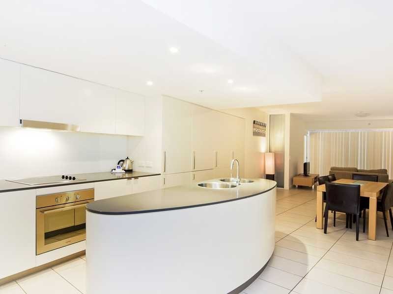 Unit 305/3 McLean Street, Coolangatta QLD 4225