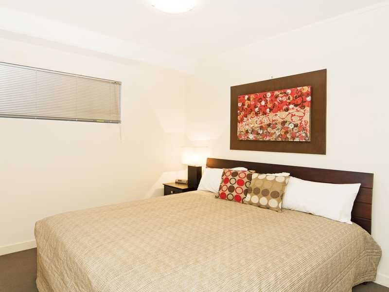 Unit 305/3 McLean Street, Coolangatta QLD 4225