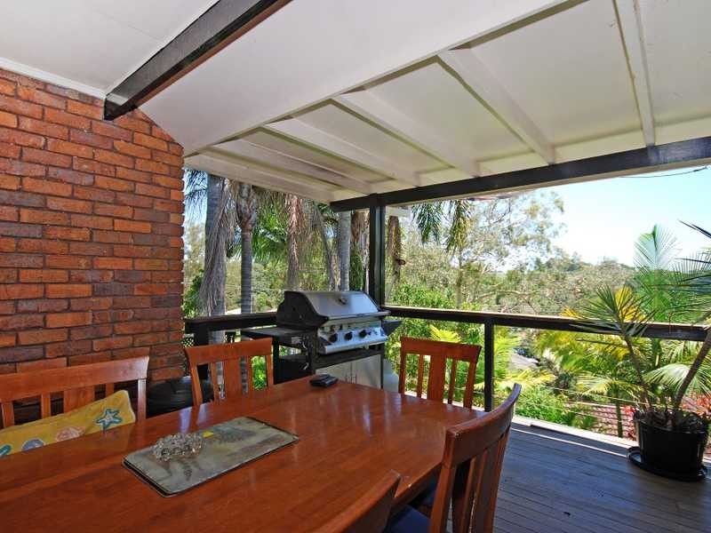 33 Myeerimba Pde, Tweed Heads West NSW 2485