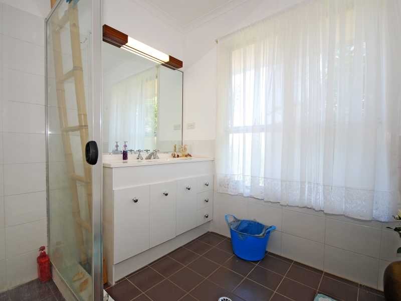 33 Myeerimba Pde, Tweed Heads West NSW 2485