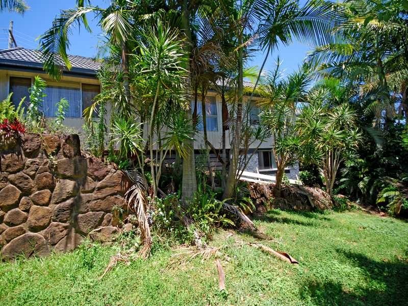 33 Myeerimba Pde, Tweed Heads West NSW 2485