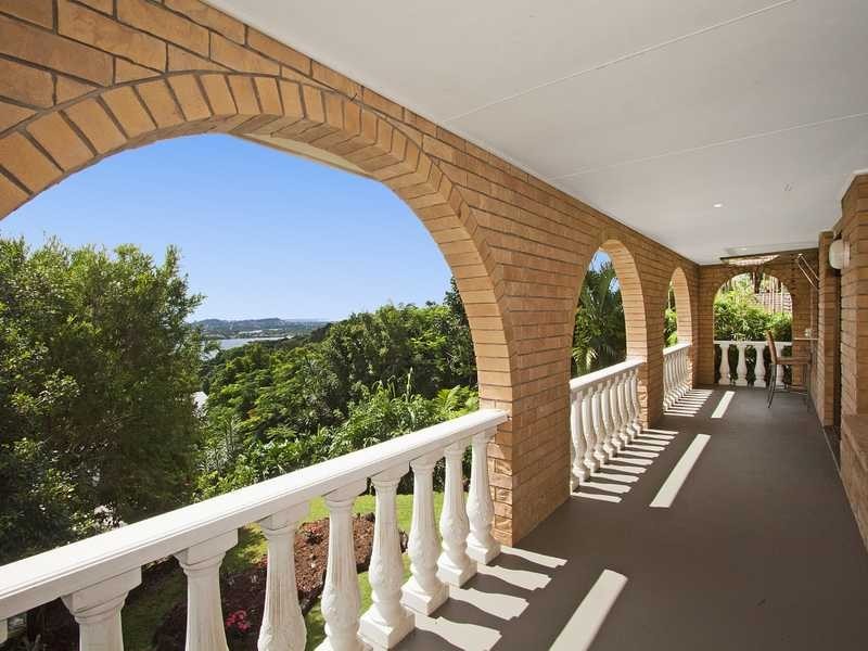 3 Peninsula Drive, Bilambil Heights NSW 2486