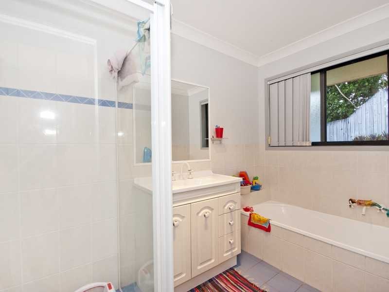 24 Scenic Drive, Bilambil Heights NSW 2486