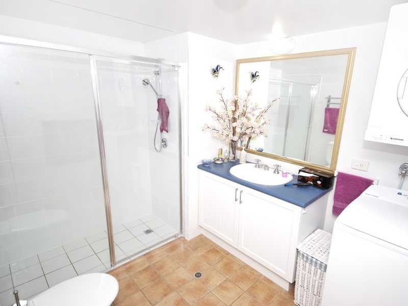 Unit 333/99 Griffith Street, Coolangatta QLD 4225