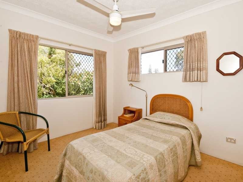 4/184 Pacific Pde, Bilinga QLD 4225